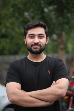 Saleem shan - Next JS developer at Pine Technologies